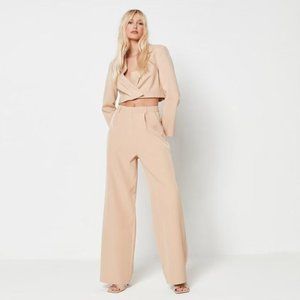 MISSGUIDED TAILORED WIDE LEG TROUSERS IN CAMEL - US 4